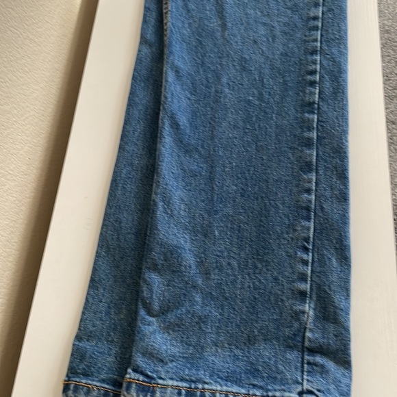 Levi’s. Washed and dried once. Blue. 505 31 waists 30 length. - Picture 12 of 14